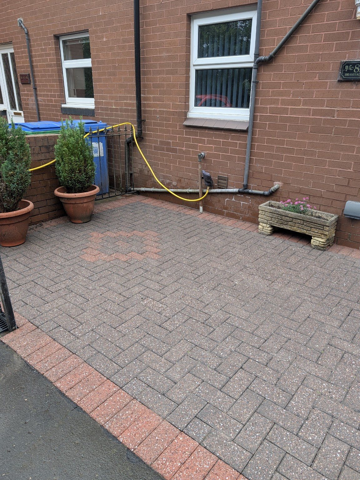 Rear block paved area after cleaning